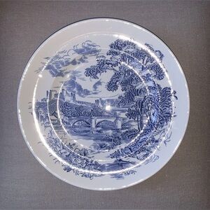 Wedgwood Countryside Blue White Porcelain Dinner Plate 9 7/8” Vintage England